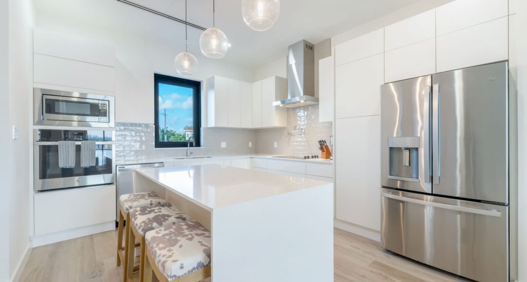 kitchen-2.jpg