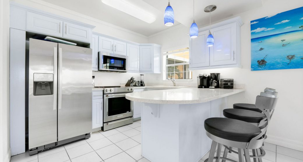 kitchen1.jpg