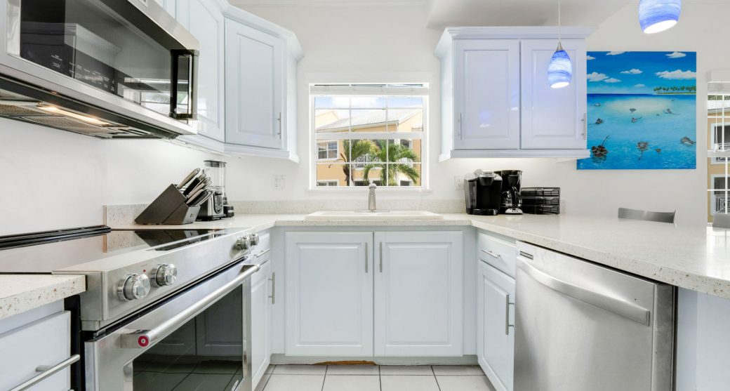 kitchen2.jpg