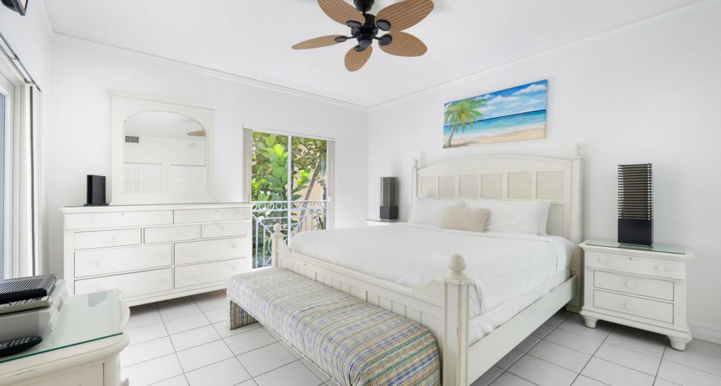 masterbed1.jpg