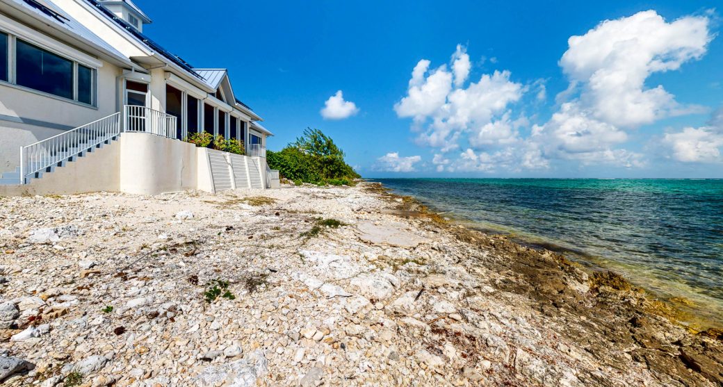 cayman-chilling-4.jpg