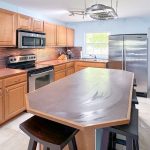 5-kitchen.jpg