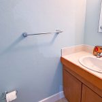 6-half-bath.jpg