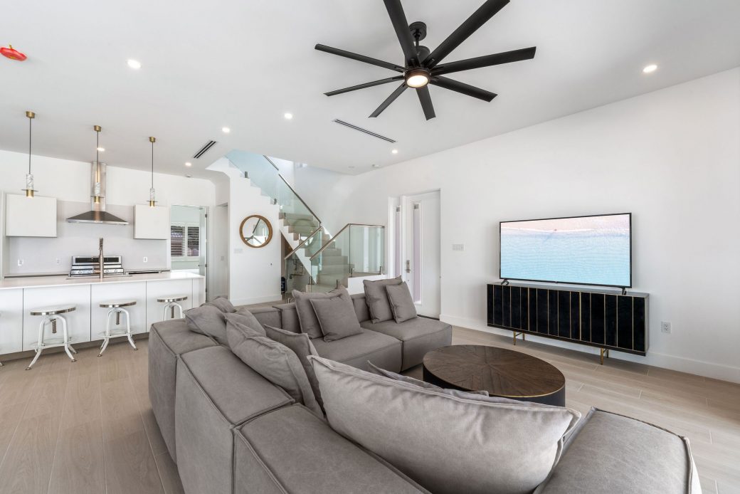 20251203224841_DSC03573