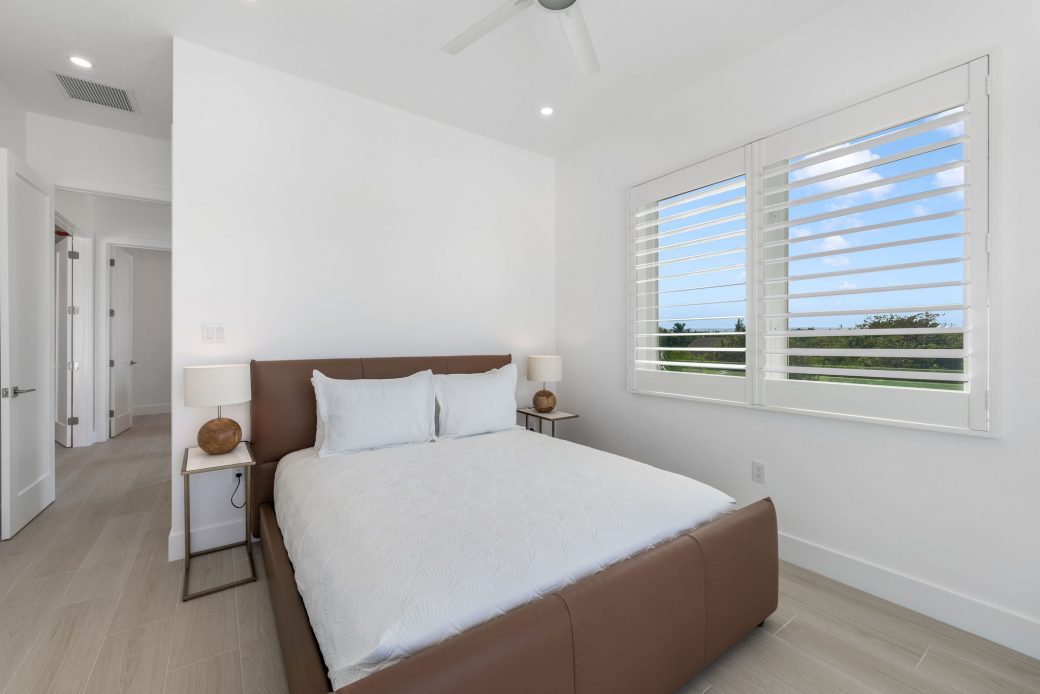 20251203225057_DSC03728_v2