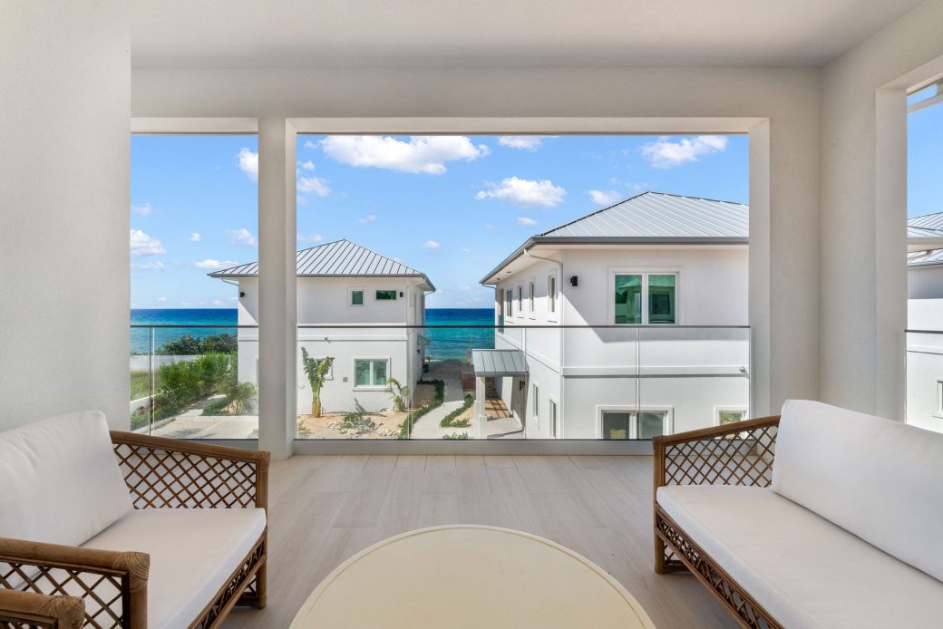 20251203225101_DSC03783