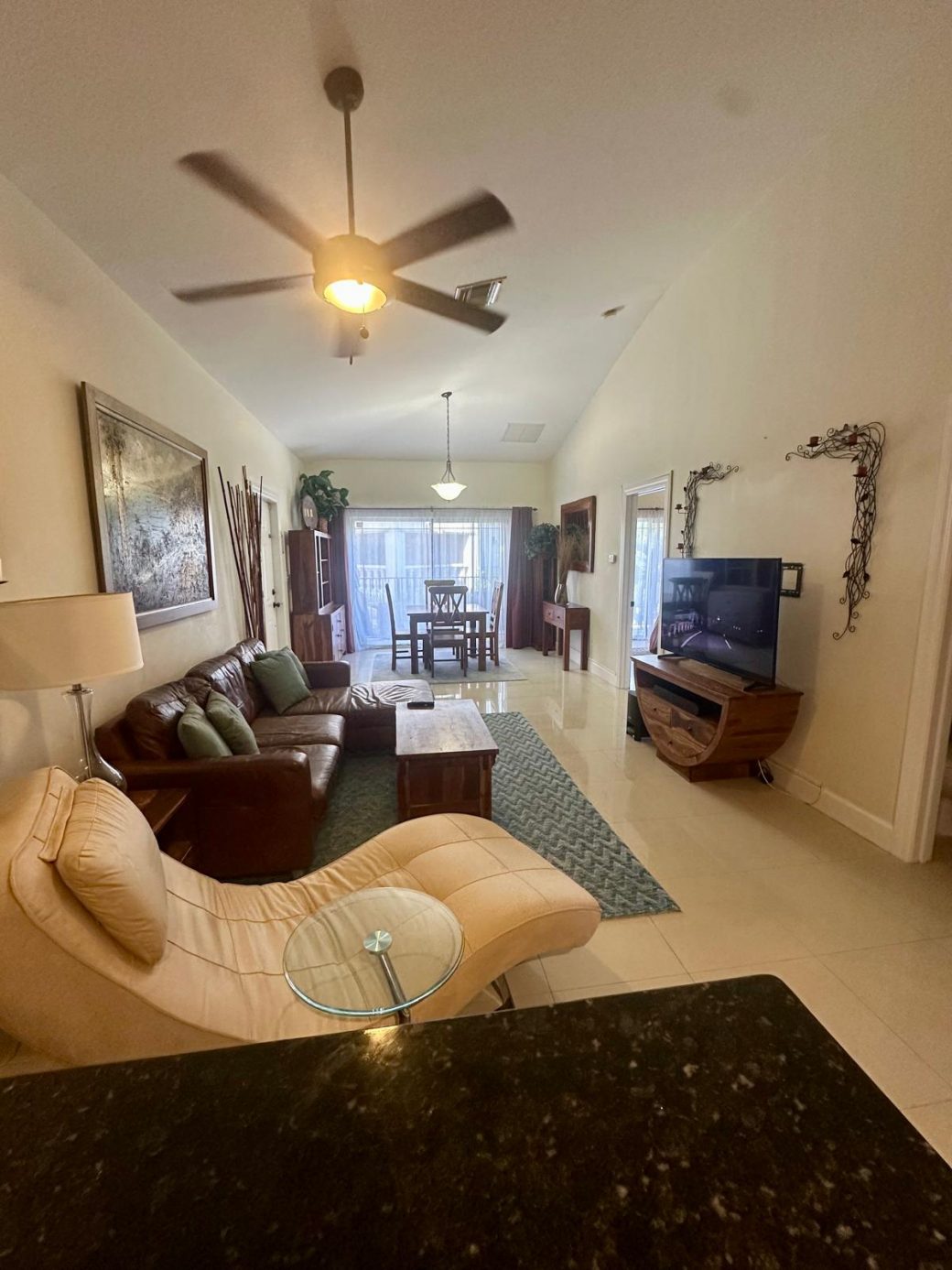 20251211141303_341d7a7ab86249e1aa6df4f2b0dc261a