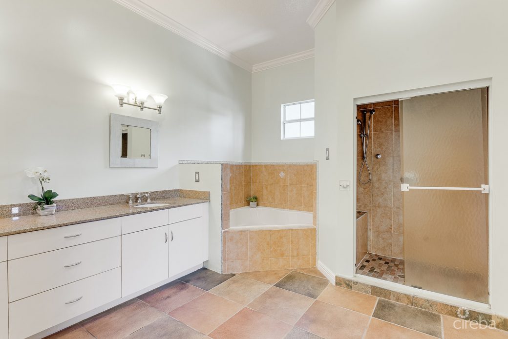 20260305141856_brit_9