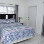 bed1.jpg