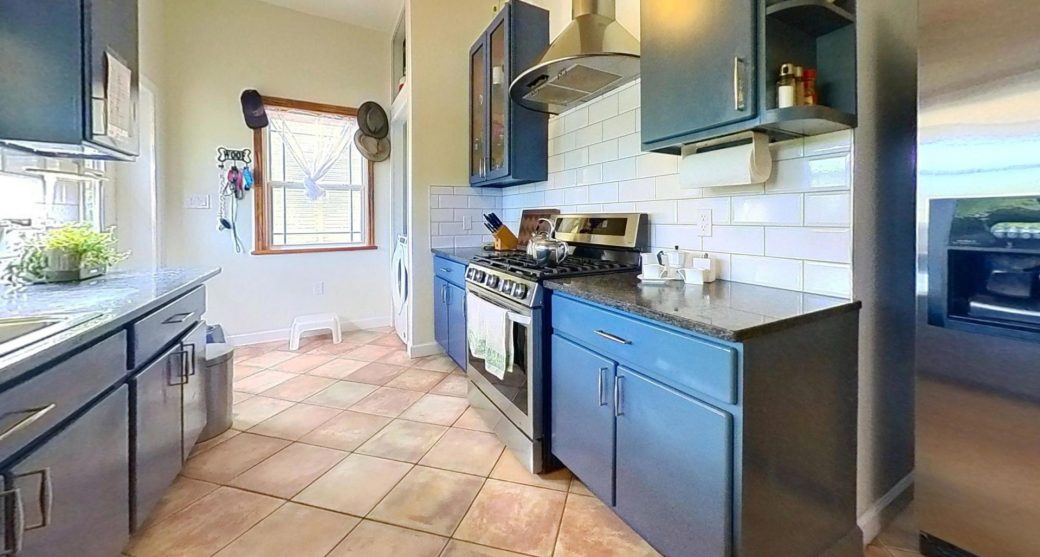 north-sound-estates-kitchen.jpg