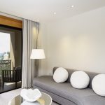 ritz-real-estate-746-218-edit-copy.jpg