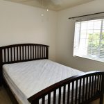 bed1.jpg