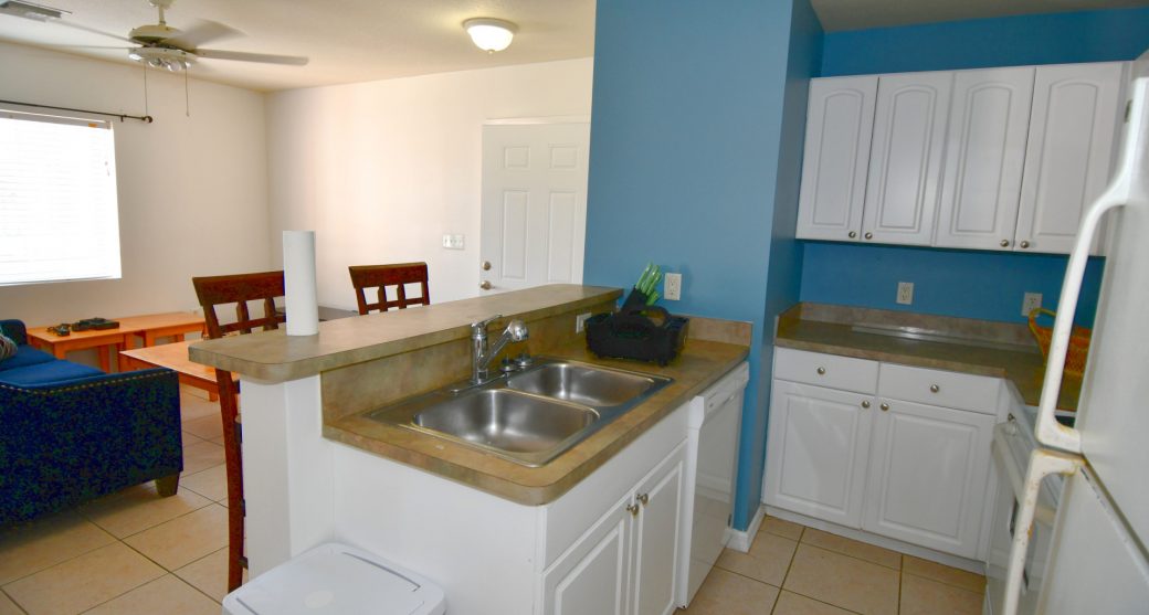 kitchen2.jpg