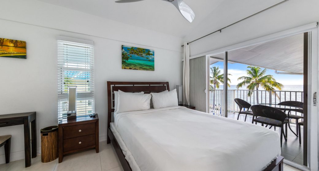 086-42-cayman-reef-resort-.jpg