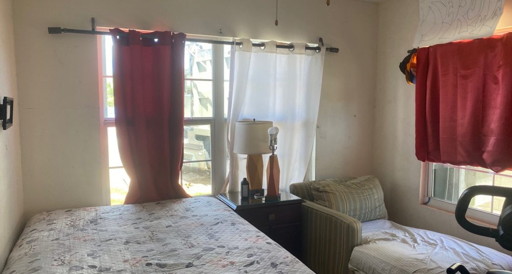 bedroom-2.jpg